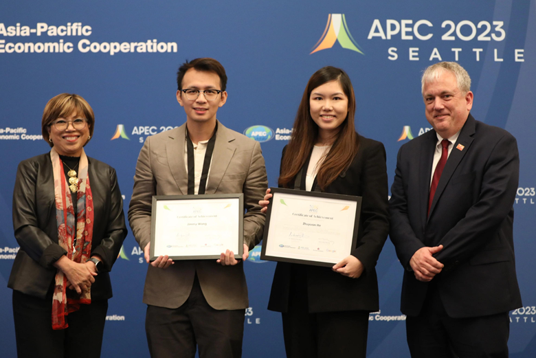2023 APEC App Challenge winner