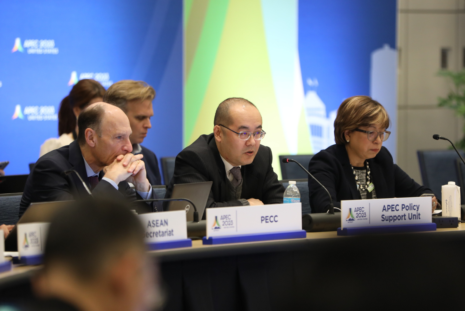 APEC Sees More Uneven Growth in 2025, Moderation in 2025 APEC