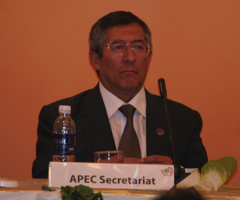 Ambassador Juan C Capuñay, Executive Director, APEC Secretariat, Singapore 