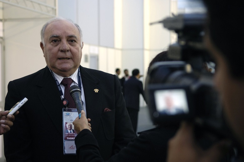 Peruvian Vice President Luis Giampietri at the SOM III and related meetings, 12 August 2008