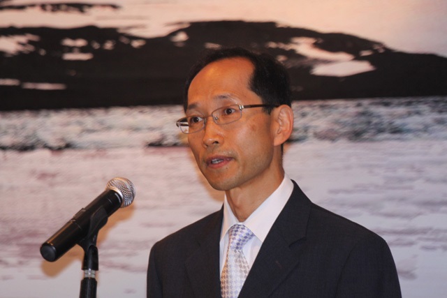 Dr. WJ Lee, Executive Director, APCC, Korea 