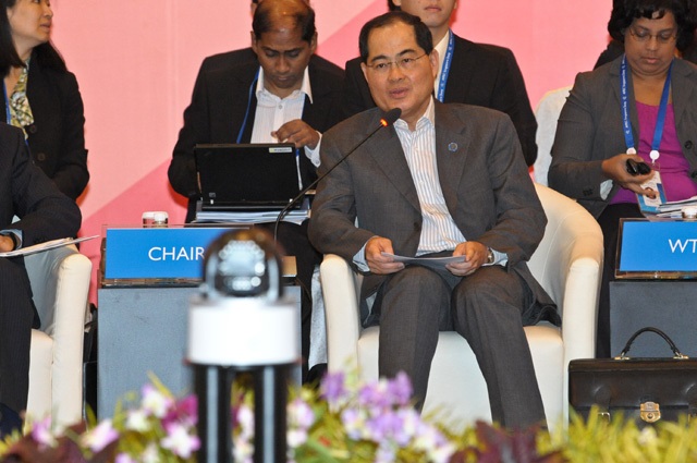 Chair and Singapore's Minister for Trade and Industry Lim Hng Kiang 
