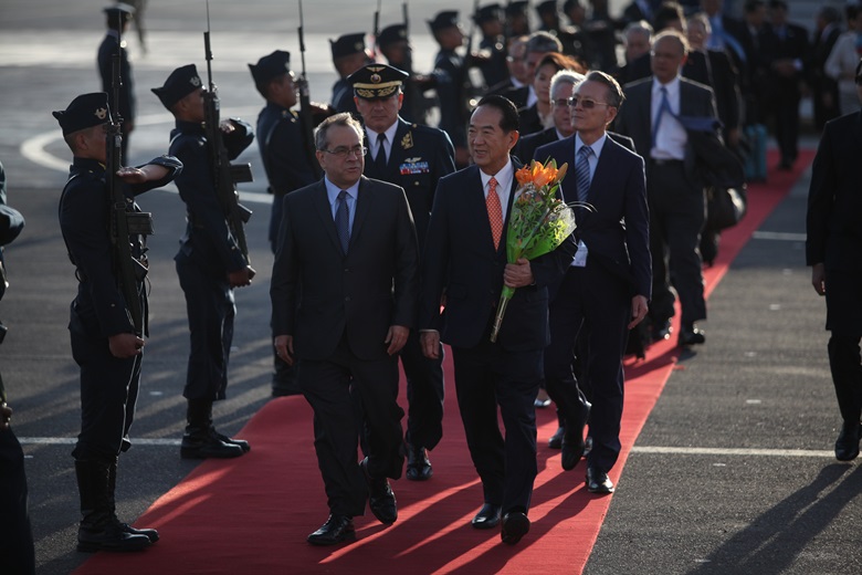 Artistic Taoiseach Arrives In China For Trade Talks Abstract in 4K Artistic Taoiseach Arrives In China For Trade Talks Abstract in 4K