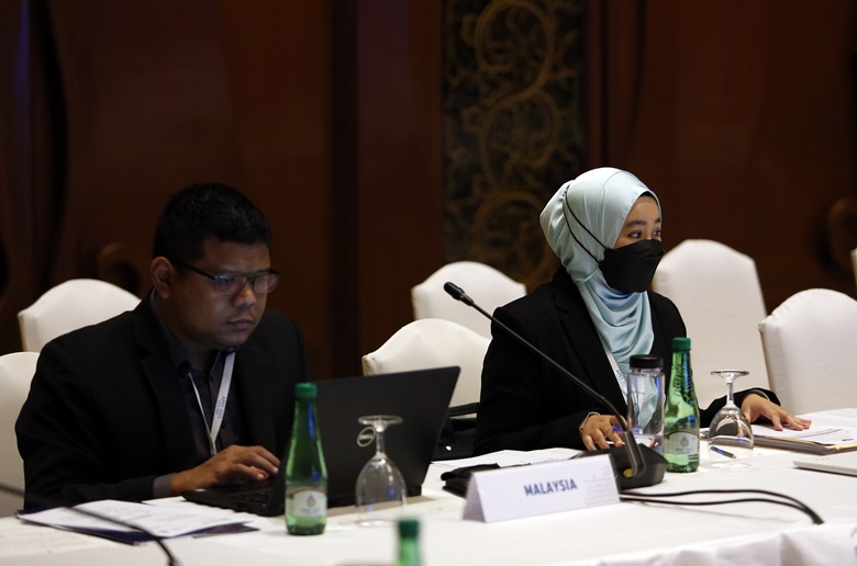 Malaysia_21Aug 0900 BMG (1of2)_2