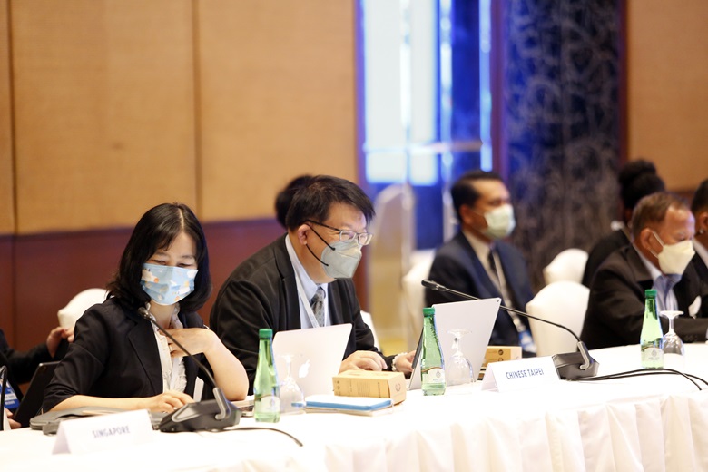 18Aug 0900 EPWG (13)