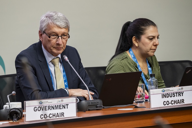 53712147294_f525a4f324_k