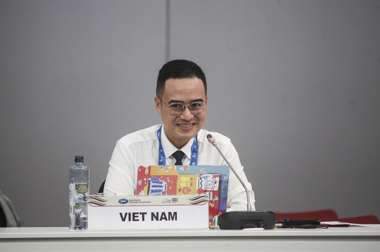 53559616636_7251ad8d0d_k