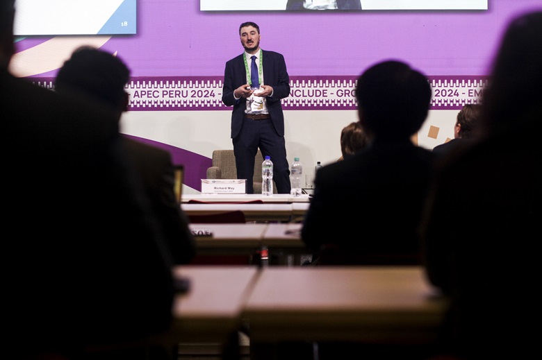 53555760091_18b8736172_k