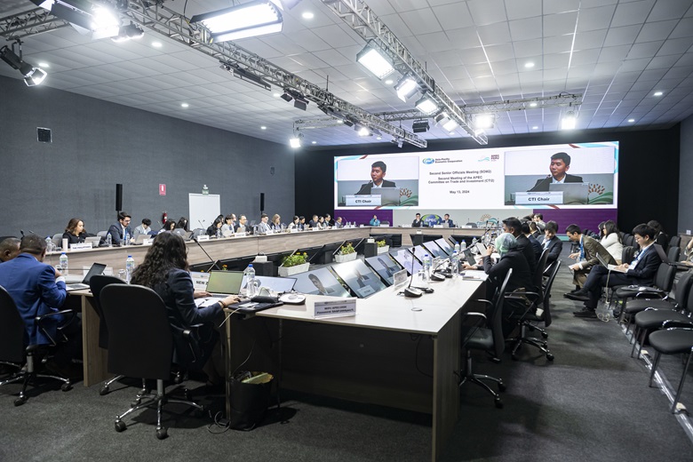 53717942952_b9d3555248_k