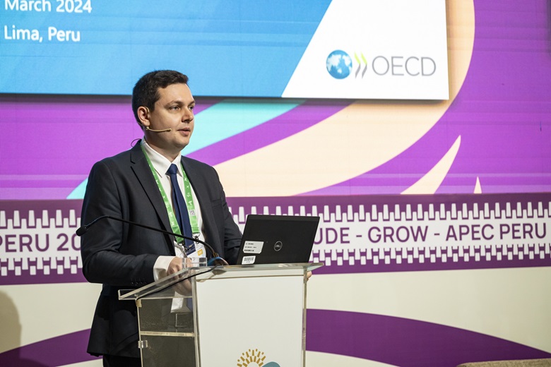 53567801519_bafc5942c6_k