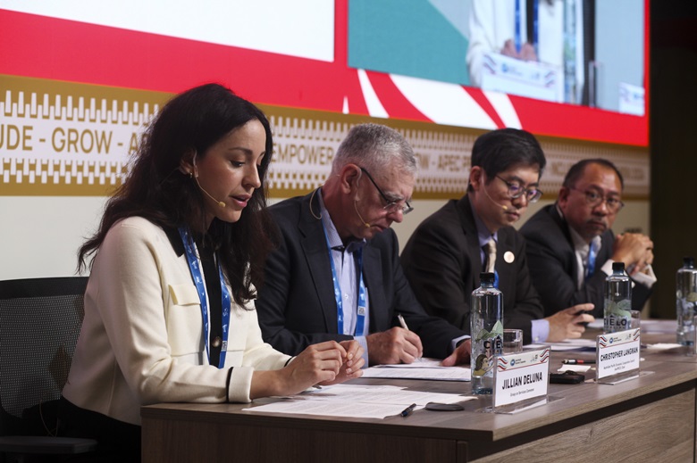 53563397483_91a5180147_k