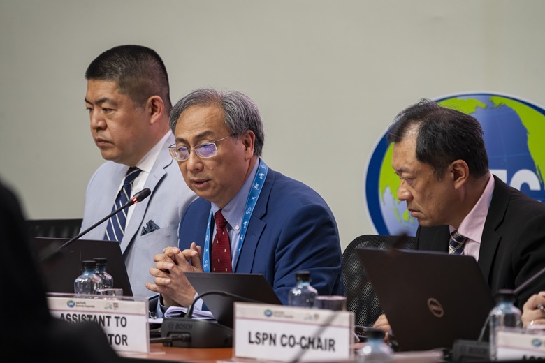 apc_7420_apec_53703737380_o