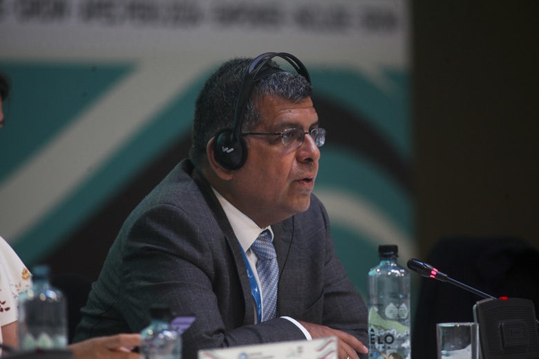 53549700493_098e252f92_k