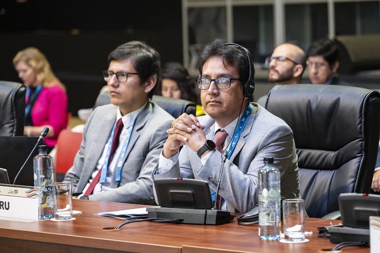 53556925002_132abef966_k