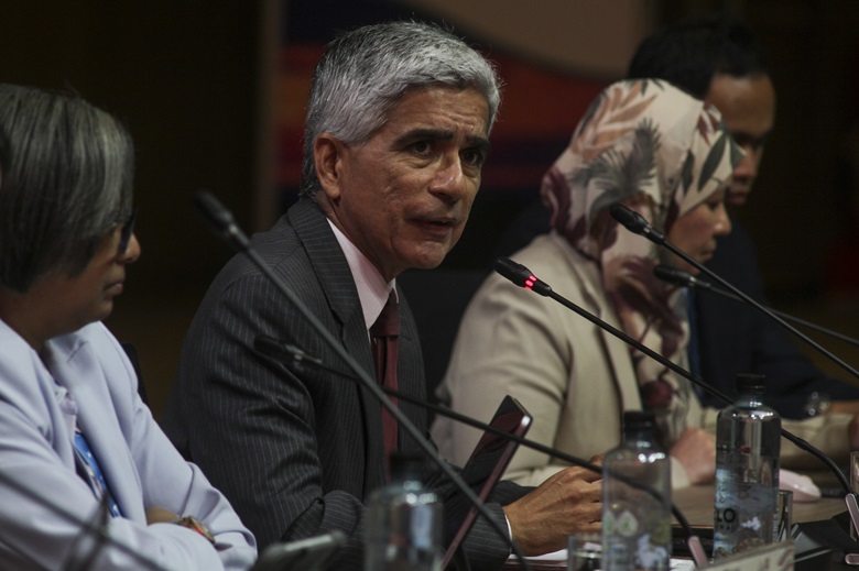 53569723578_6243d32f33_k