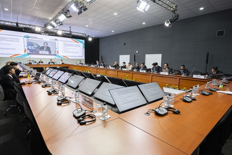 apc_7397_apec_53703051908_o