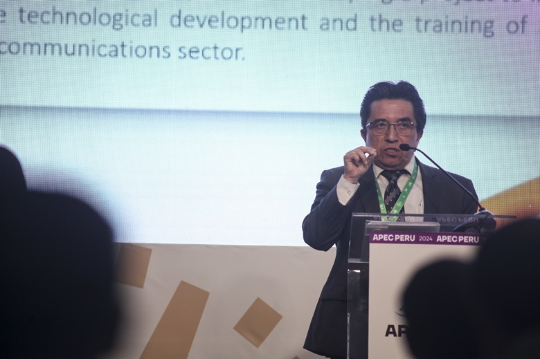 53704024624_539264b603_k