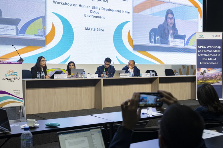 53708822122_683f541048_k