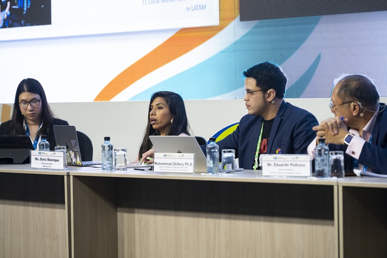 53710167380_627ec8b25a_k